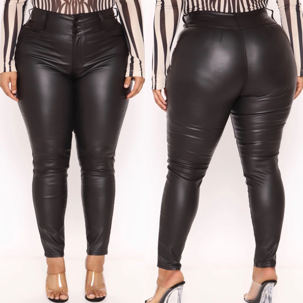 NEW Faux Leather Second Skin Stretchy High Rise Skinny Pants Size 11 NWT
